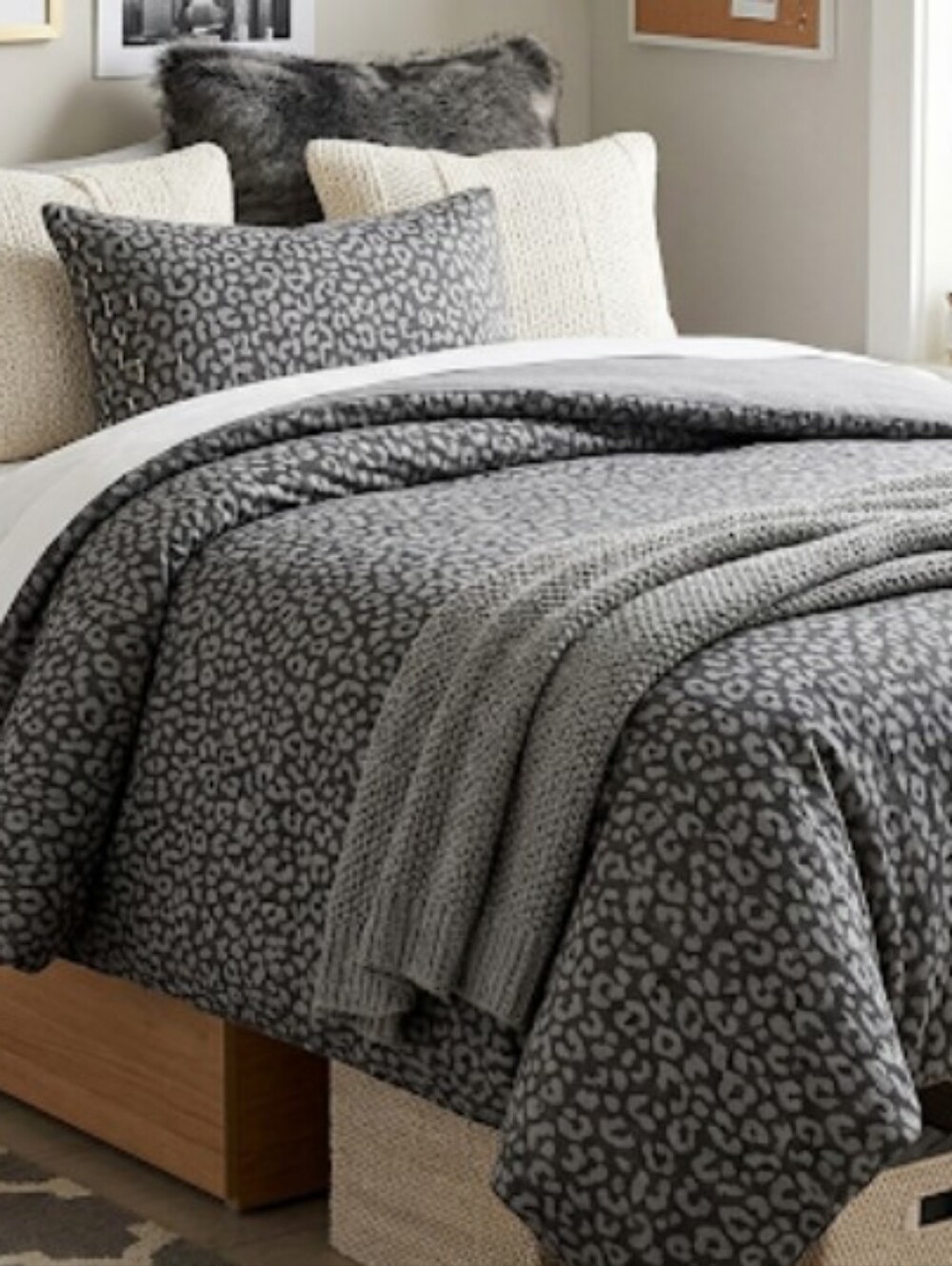 Pottery Barn Teen PBTeen Black & Gray Leopard Cheetah Print Twin Duvet Cover